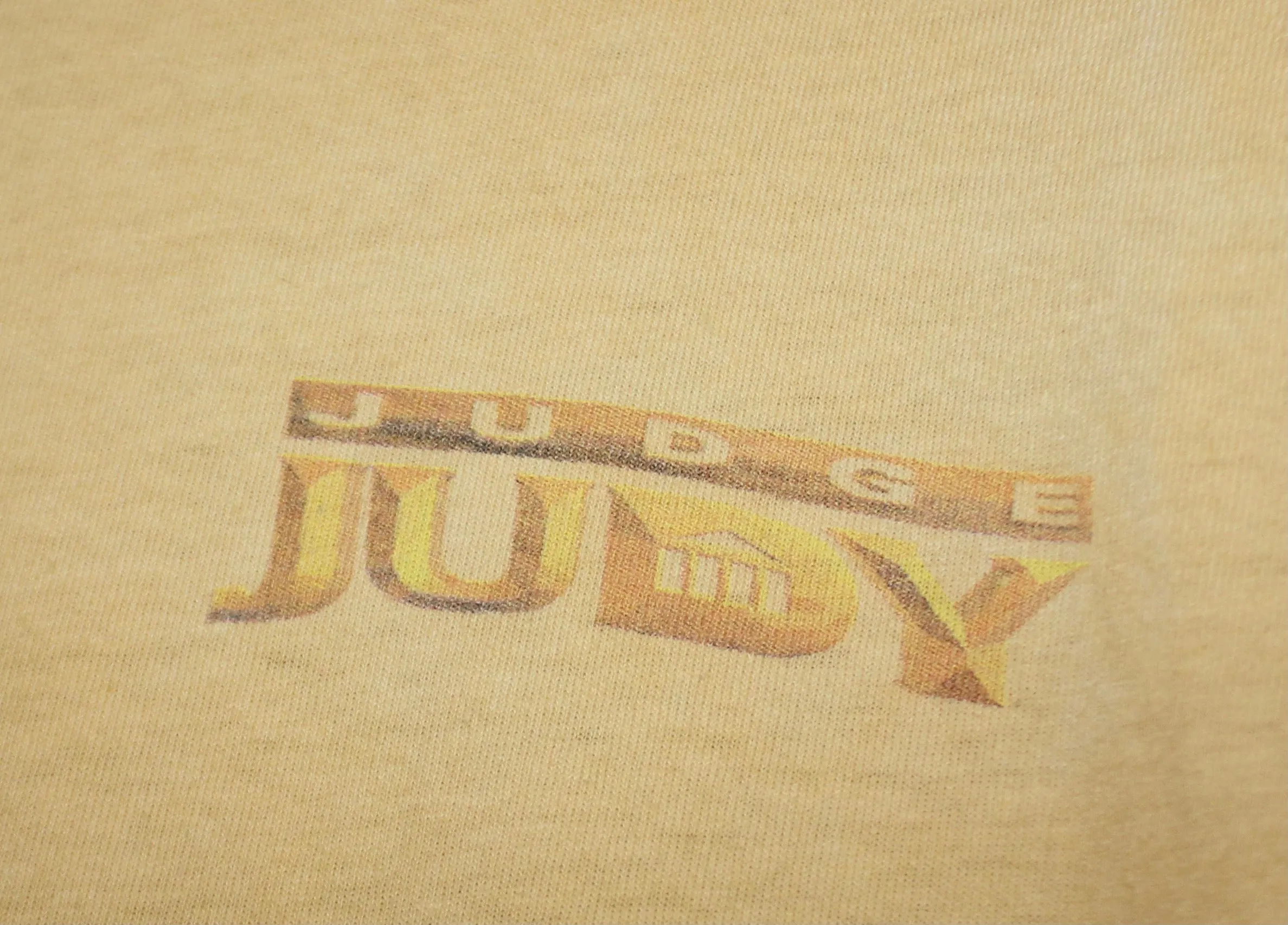 Judge Judy Cast & Crew T-Shirt: XL